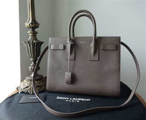 sac pour femme yves saint laurent|ysl sac de jour small.